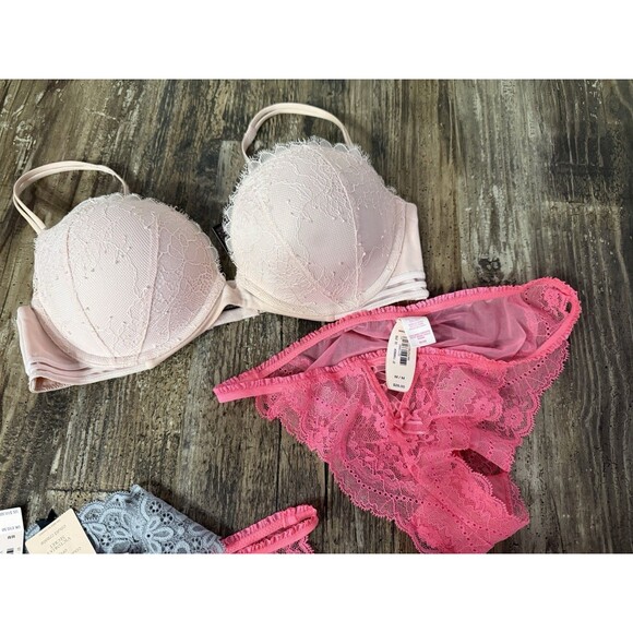 Huge Bra Underwear Pajama Lounge Lot Size 34b M/L - Picture 7 of 11